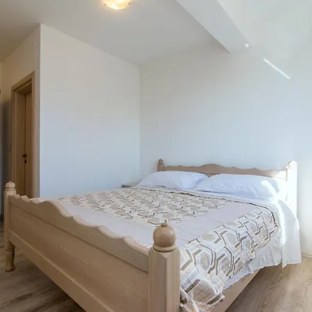 Apartment Marija Ii