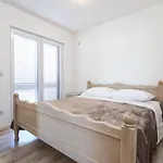 Marija Ii Apartman *